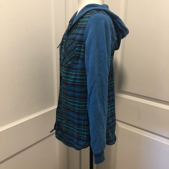 Ll bean hooded shirt size xl youth - Picture 2 of 4